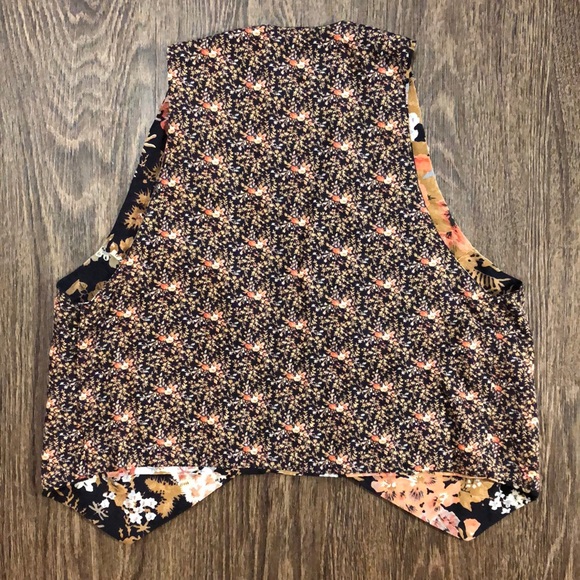 Vintage Handmade Reversible Floral Vest - Picture 16 of 16